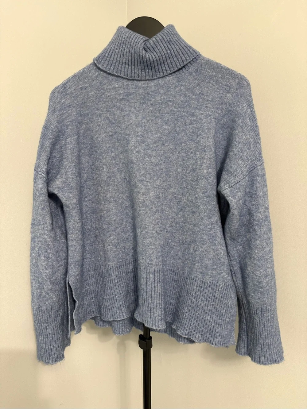 J.Crew Supersoft Yarn Turtleneck Sweater Periwinkle Blue Size S Quiet Luxury